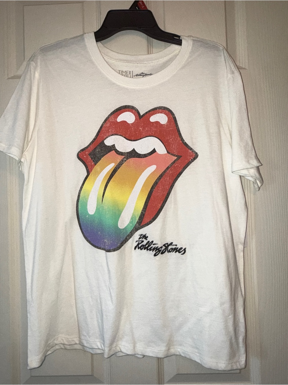 Time and Tru White Short Sleeve Graphic Tee with Rainbow Tongue